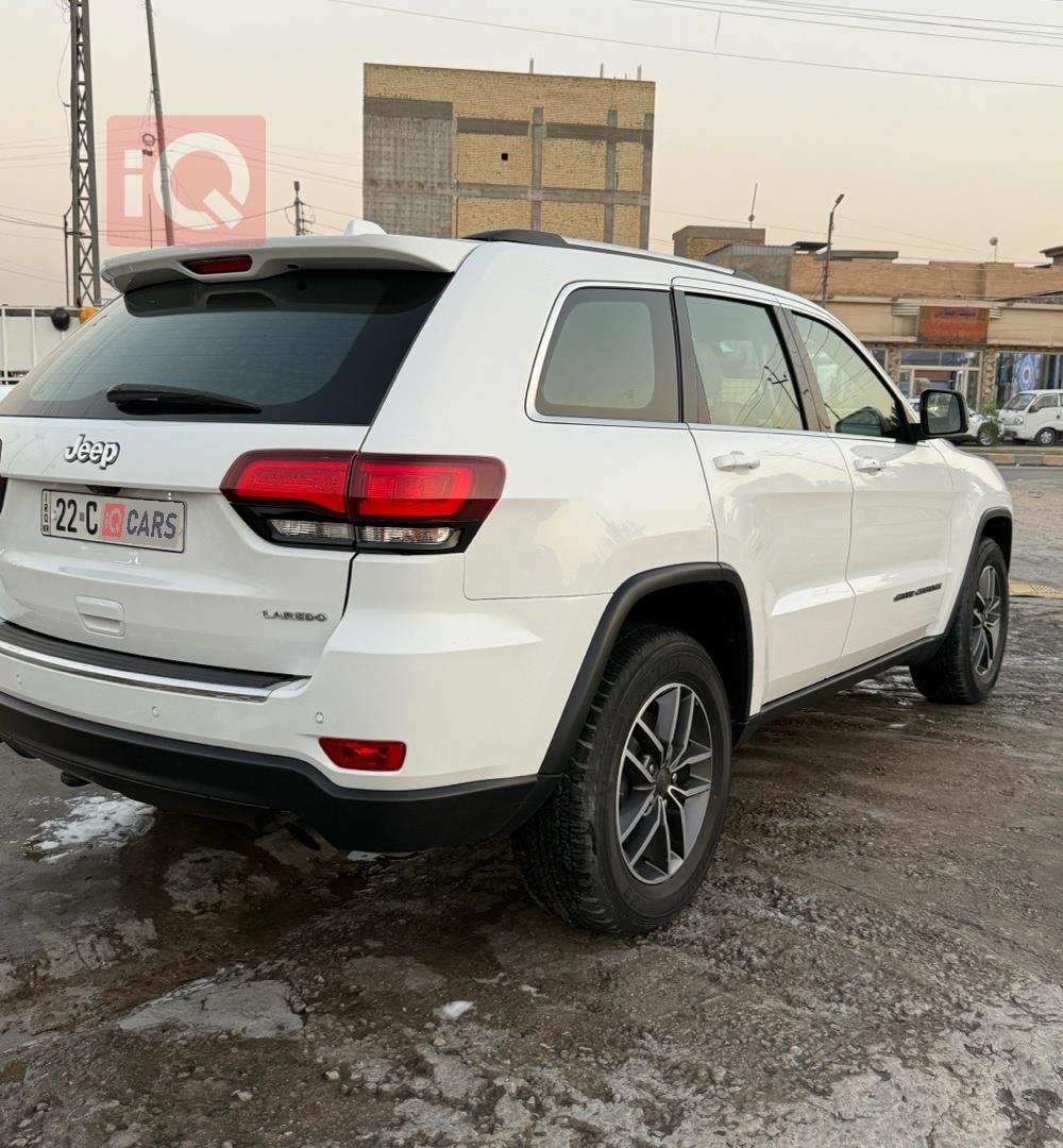 جيب جراند شيروكي